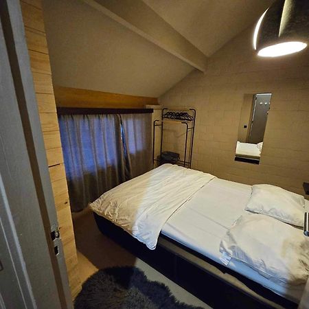 Wood House Villa Blaimont ภายนอก รูปภาพ